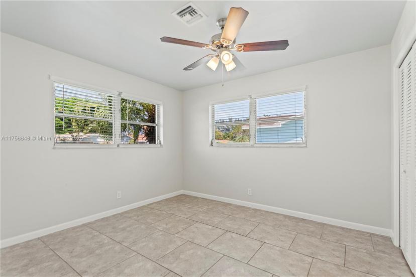 Picture of 1510 W Terrace Dr, Lake Worth FL 33460