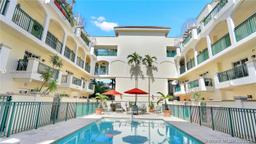 Picture of 300 Euclid Ave # 209, Miami Beach, FL 33139
