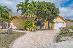 Picture of 1281 Wyndcliff Dr, Wellington, FL 33414