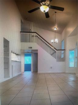 Picture of 2201 Glenmoor Dr # 2201, West Palm Beach, FL 33409