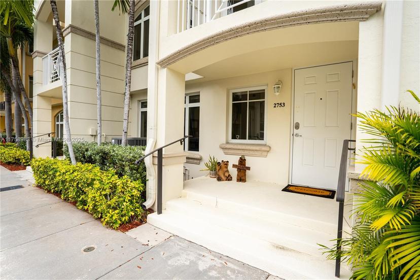 Picture of 2753 NE 184Th Way # 2753, Aventura FL 33160