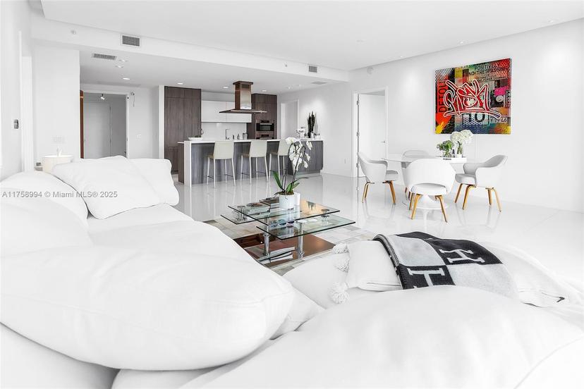 Picture of 350 Ocean Dr # 405N, Key Biscayne FL 33149