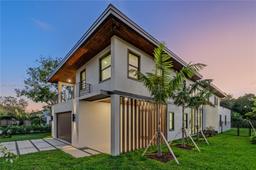 Picture of 6600 SW 62Nd Ct, South Miami, FL 33143
