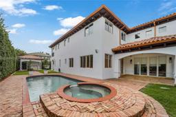 Picture of 16763 NW 77Th Path, Miami Lakes, FL 33016