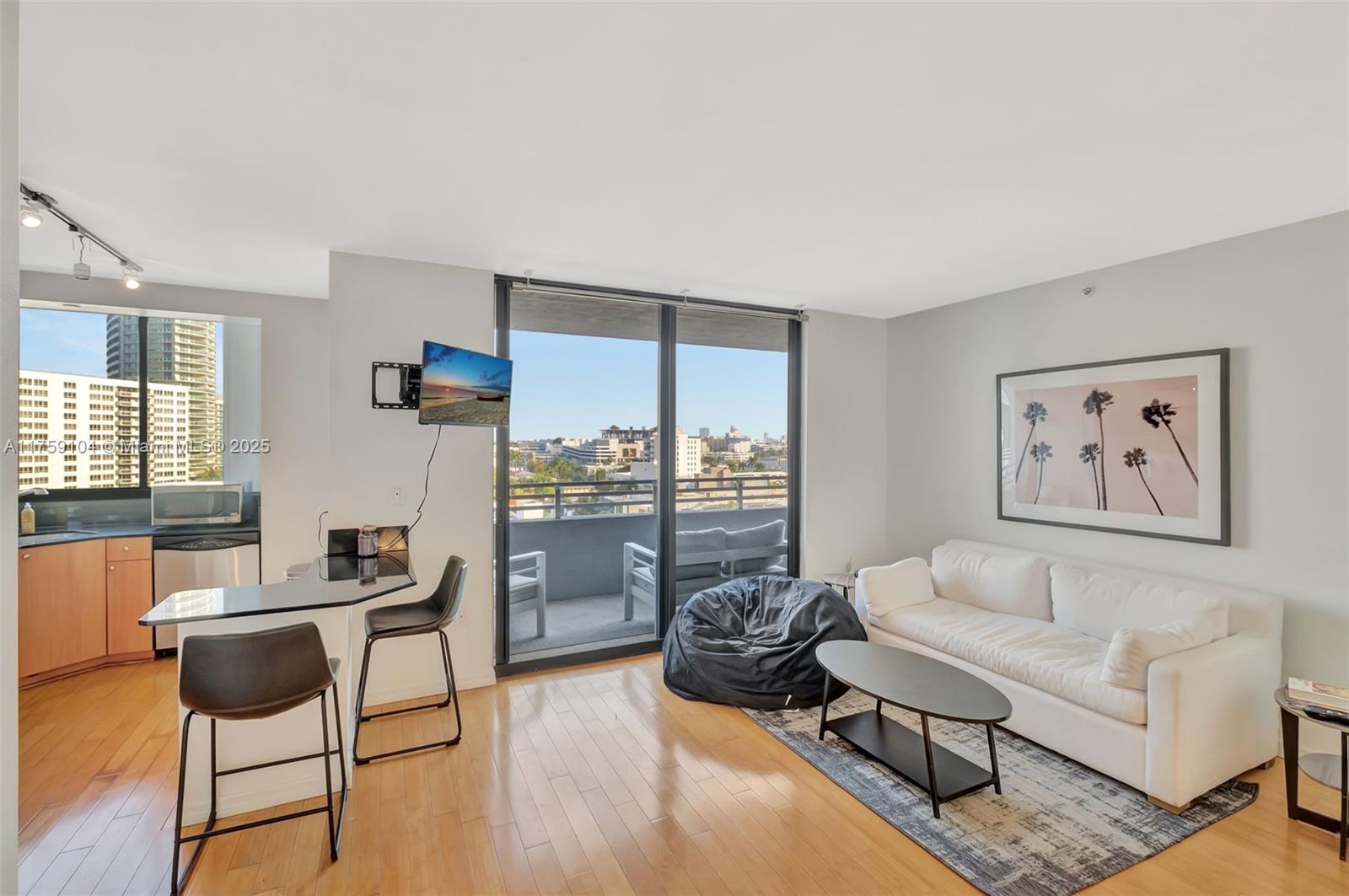 Picture of 1330 West Ave # 909, Miami Beach, FL 33139