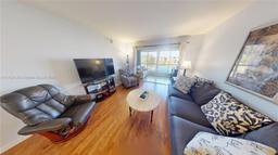 Picture of 9261 Sunrise Lakes Blvd # 307, Sunrise, FL 33322