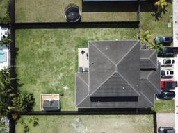 Picture of 15752 SW 44Th Ter, Miami, FL 33185
