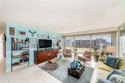 Picture of 155 Ocean Lane Dr # 1113, Key Biscayne, FL 33149