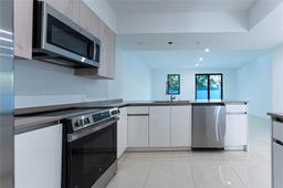 Picture of 5535 W Oak Way # 5535, Dania Beach, FL 33314