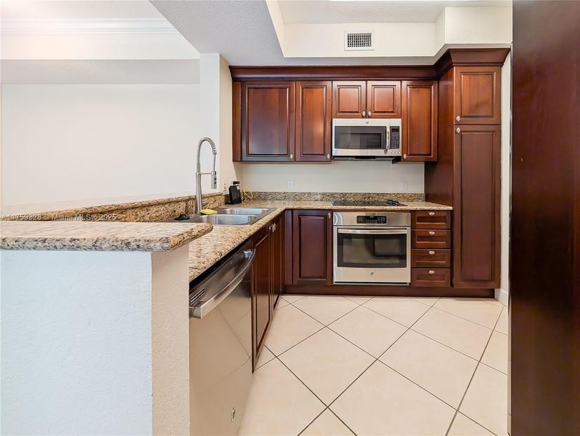 Picture of 1660 Renaissance Commons Blvd # 2124, Boynton Beach FL 33426
