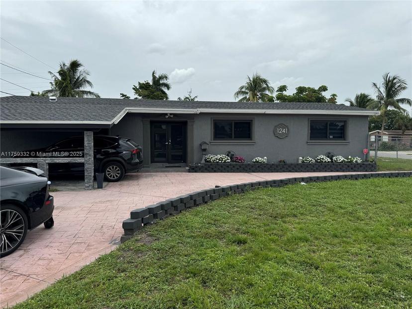 Picture of 1241 NW 196Th St, Miami Gardens FL 33169