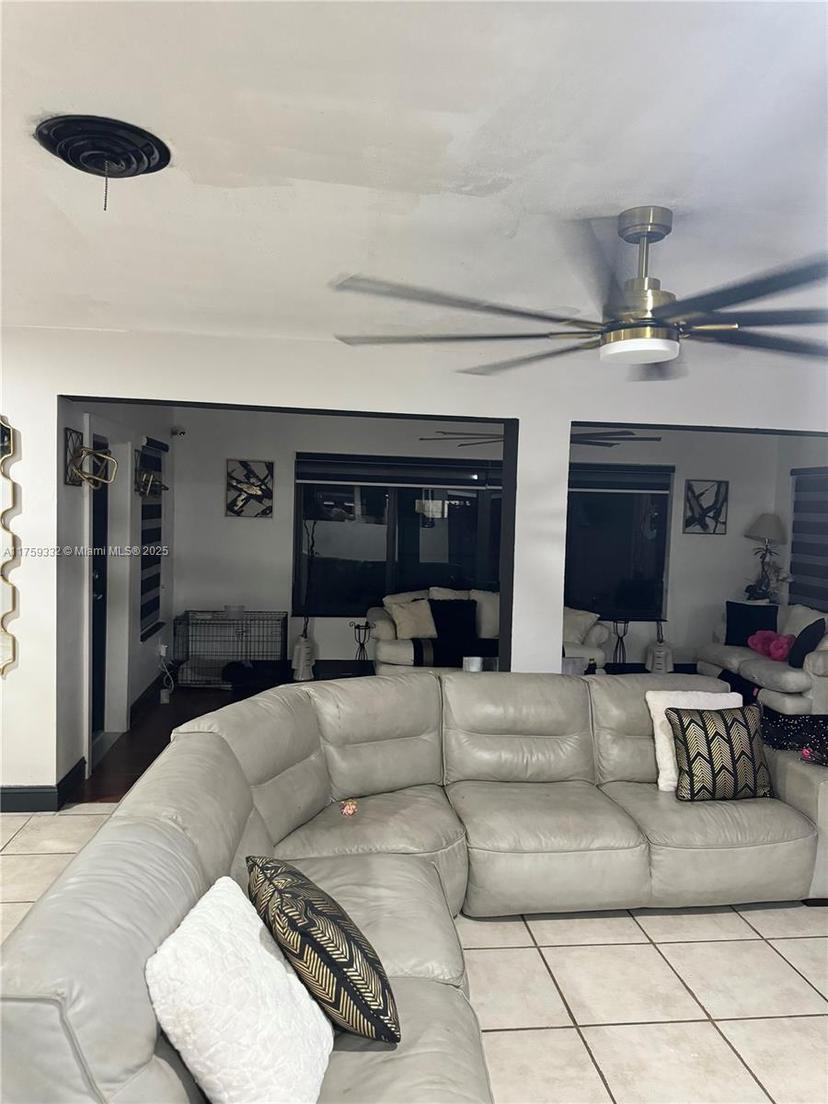 Picture of 1241 NW 196Th St, Miami Gardens FL 33169