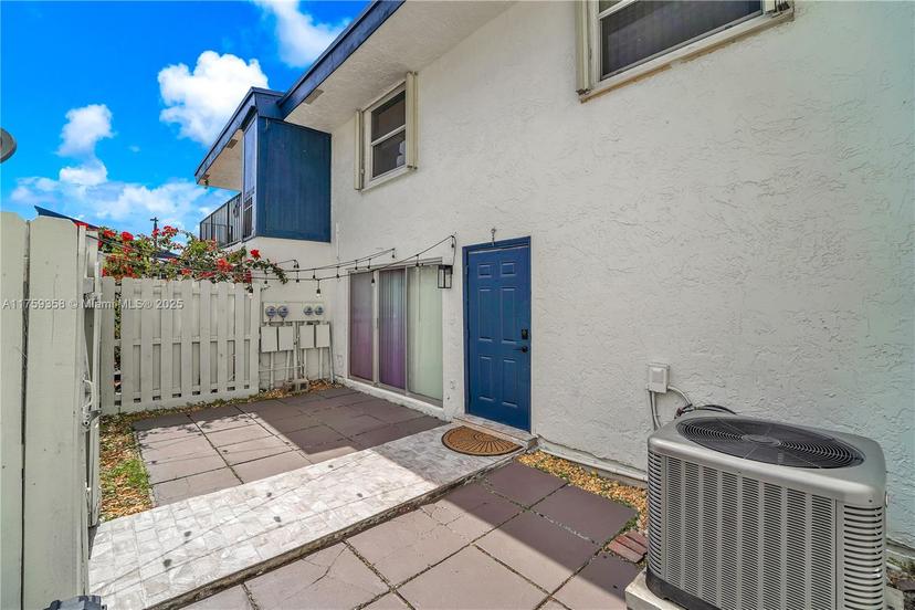 Picture of 15419 SW 85Th Ln # 198, Miami FL 33193
