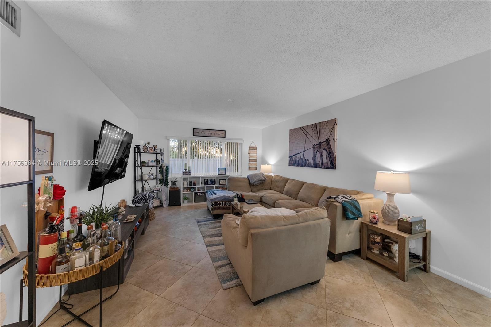 Picture of 5840 NE 22Nd Way # 708, Fort Lauderdale, FL 33308