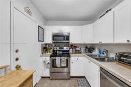 Picture of 5840 NE 22Nd Way # 708, Fort Lauderdale, FL 33308