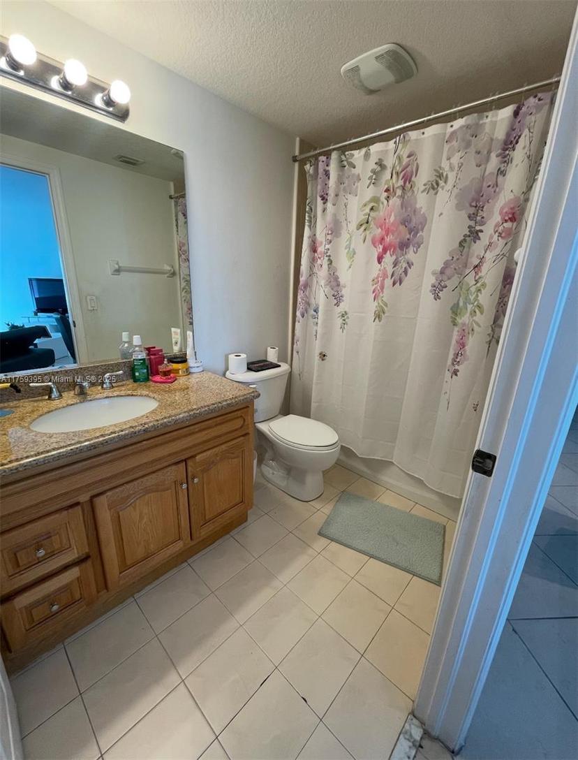 Picture of 4242 NW 2Nd St # 604, Miami FL 33126