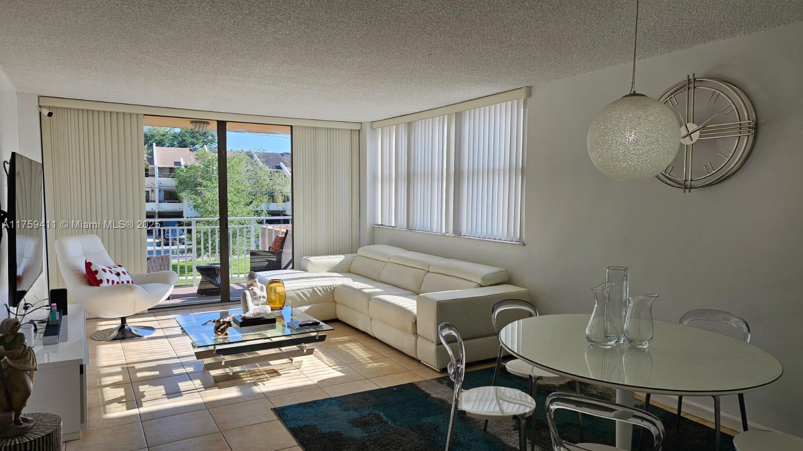 Picture of 2450 NE 135Th St # 102, North Miami, FL 33181