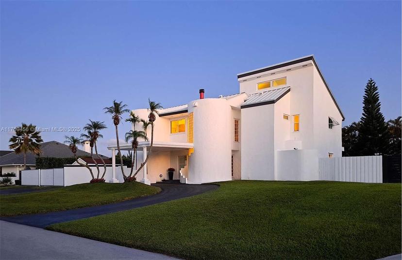 Picture of 10302 SW 144Th St, Miami FL 33176