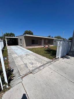 Picture of 681 E 44Th St, Hialeah, FL 33013