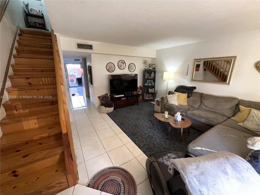 Picture of 10023 SW 77Th Ct, Miami FL 33156