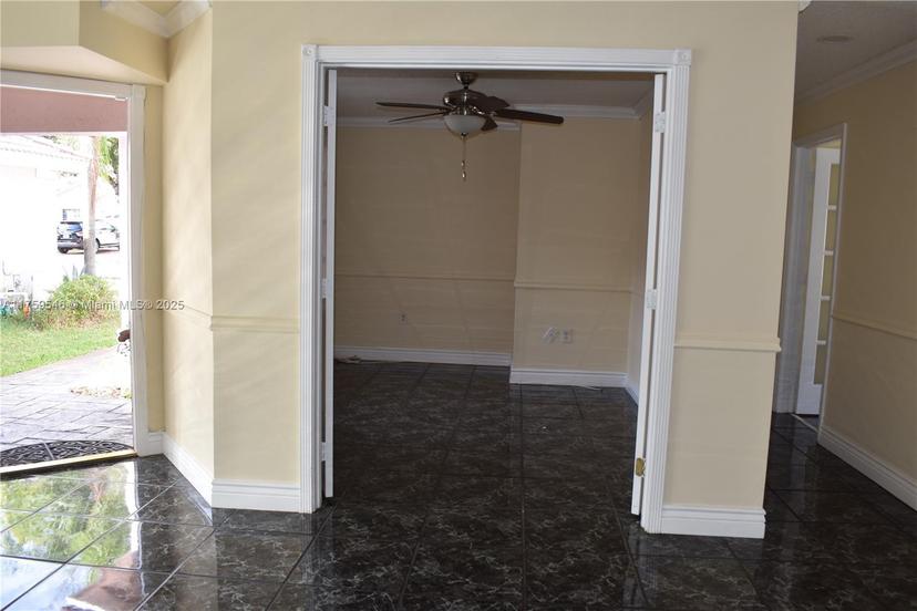 Picture of 17610 SW 4Th Ct, Pembroke Pines FL 33029