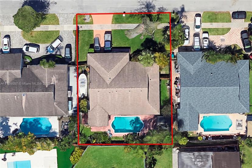 Picture of 13024 SW 107Th Ter, Miami FL 33186