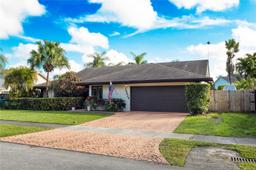 Picture of 13024 SW 107Th Ter, Miami, FL 33186