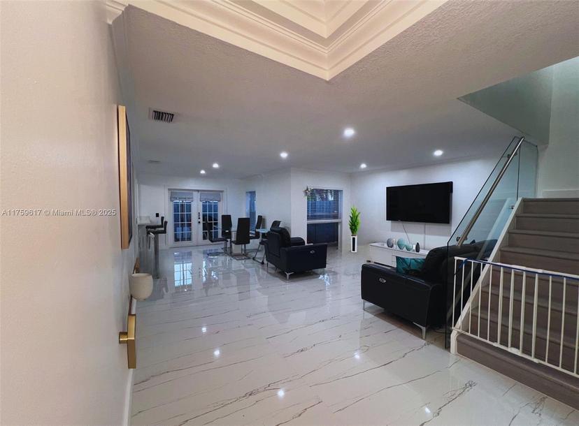 Picture of 4734 Grapevine Way # 4734, Davie FL 33331