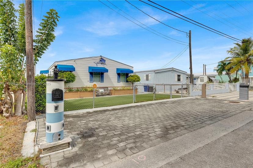 Picture of 1612 Monmouth Ln, Key Largo FL 33037