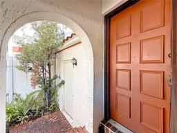 Picture of 347 Ives Dairy Rd # 3, Miami, FL 33179