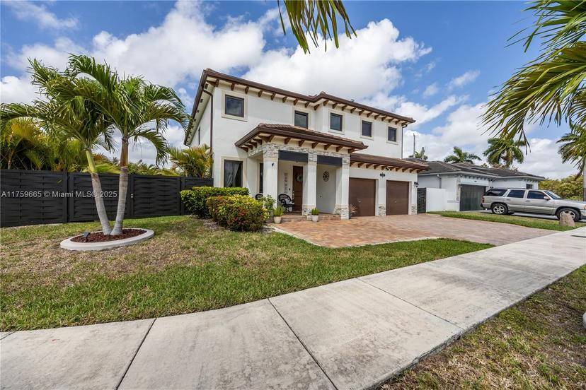 Picture of 16820 SW 109Th Pl, Miami FL 33157