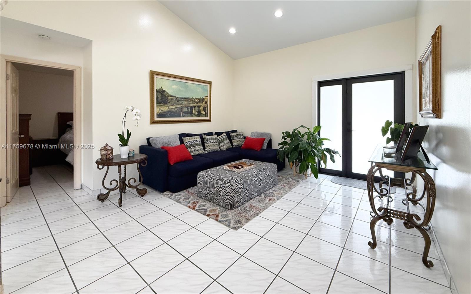Picture of 20520 SW 124Th Pl, Miami, FL 33177