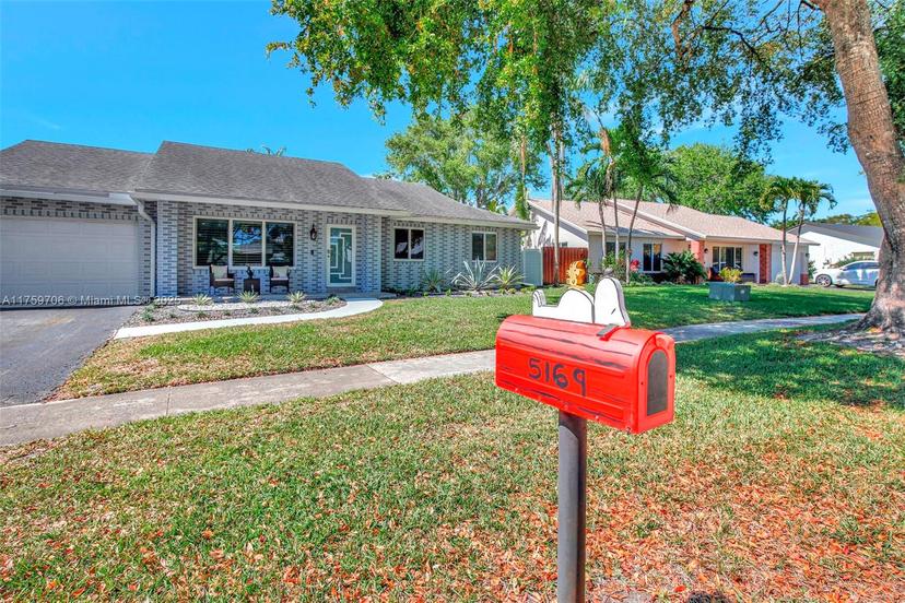 Picture of 5169 SW 87Th Ave, Cooper City FL 33328