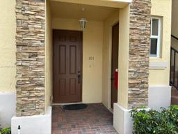 Picture of 3350 NE 13Th Cir Dr # 21, Homestead, FL 33033