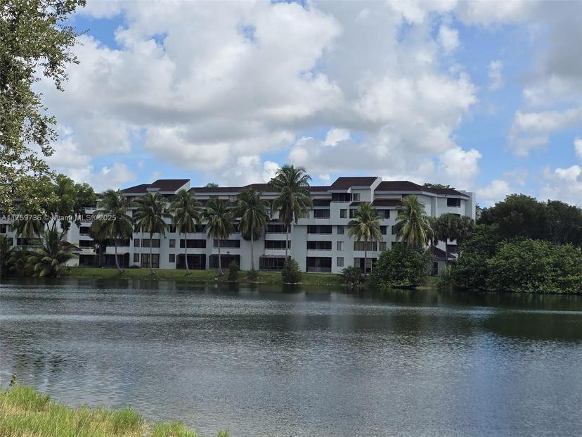 Picture of 8255 SW 152Nd Ave # 207, Miami FL 33193
