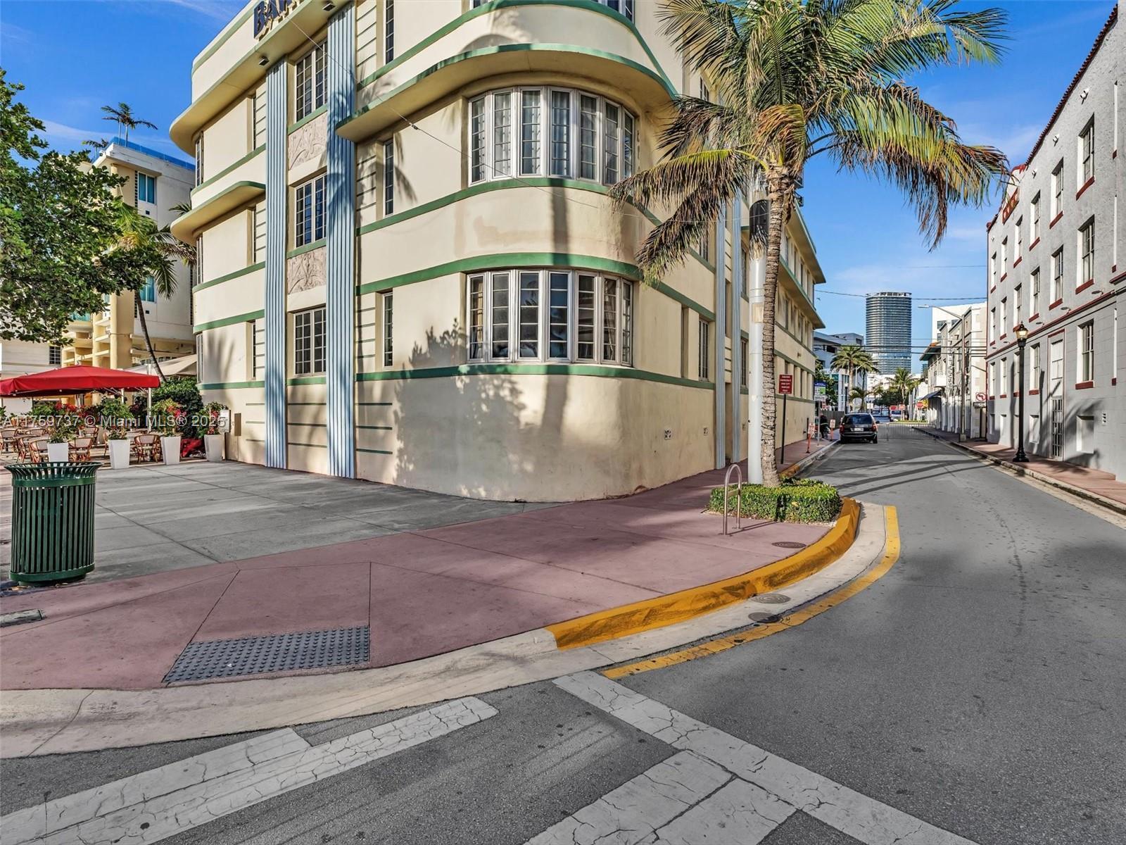 Picture of 530 Ocean Dr # 104A, Miami Beach, FL 33139
