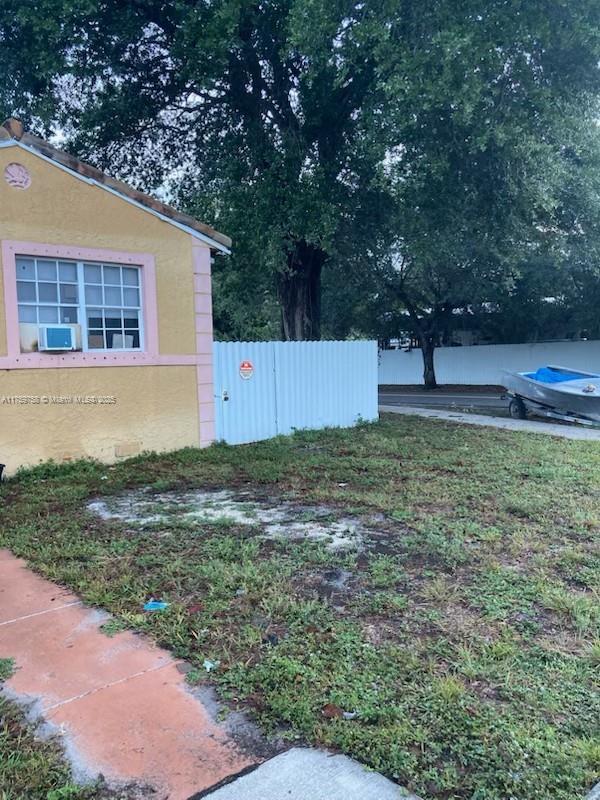 Picture of 3001 NW 170Th St, Miami Gardens FL 33056