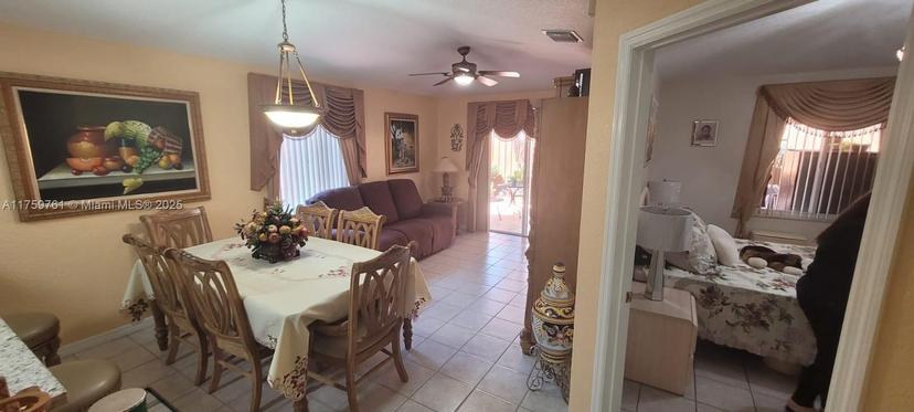 Picture of 9839 NW 128Th Ln, Hialeah Gardens FL 33018
