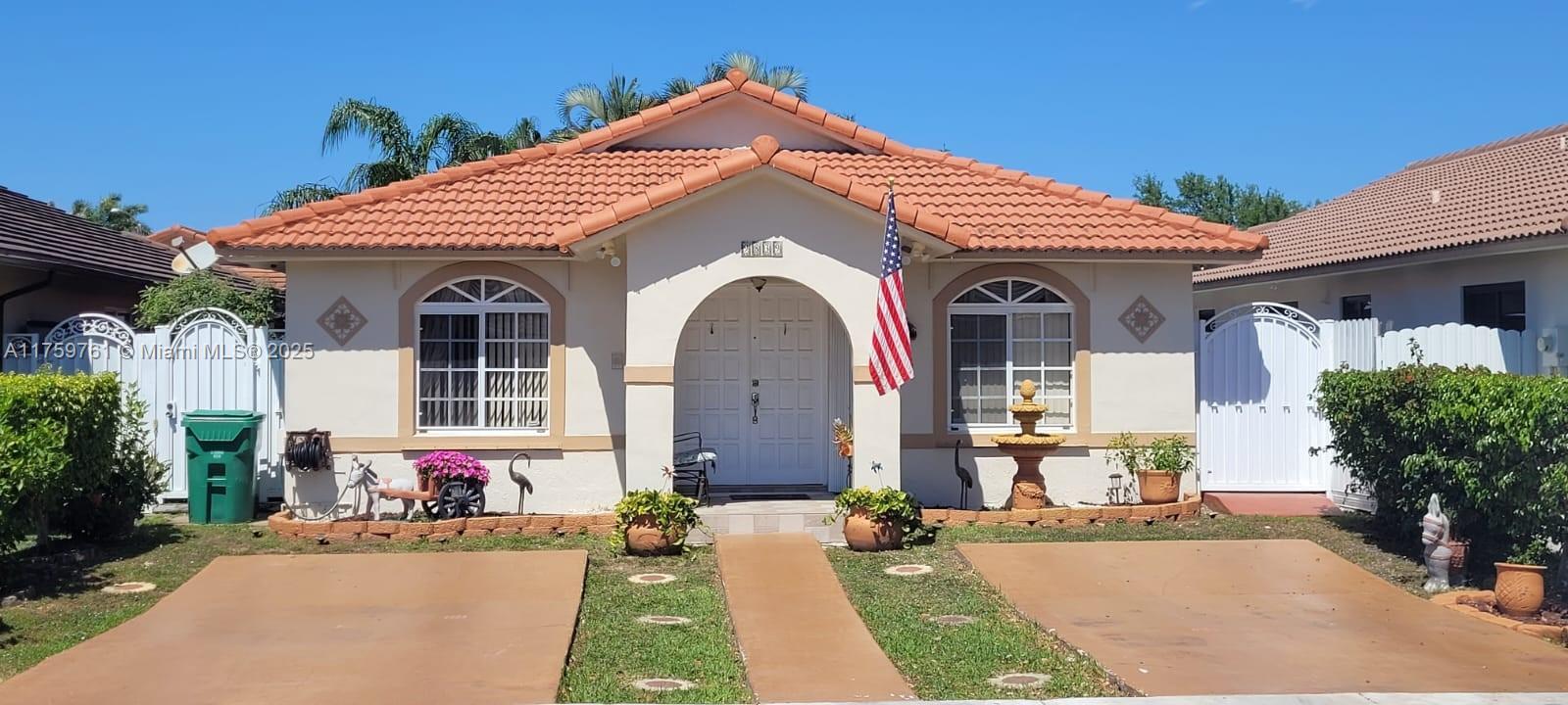 Picture of 9839 NW 128Th Ln, Hialeah Gardens, FL 33018