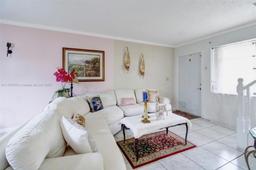 Picture of 4595 SW 139Th Ct # 742, Miami, FL 33175