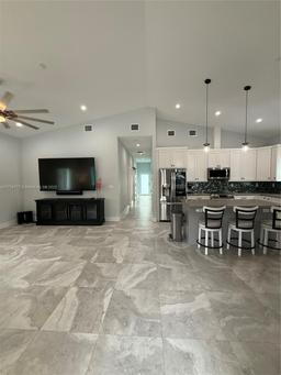 Picture of 811 La Paloma Rd, Key Largo, FL 33037