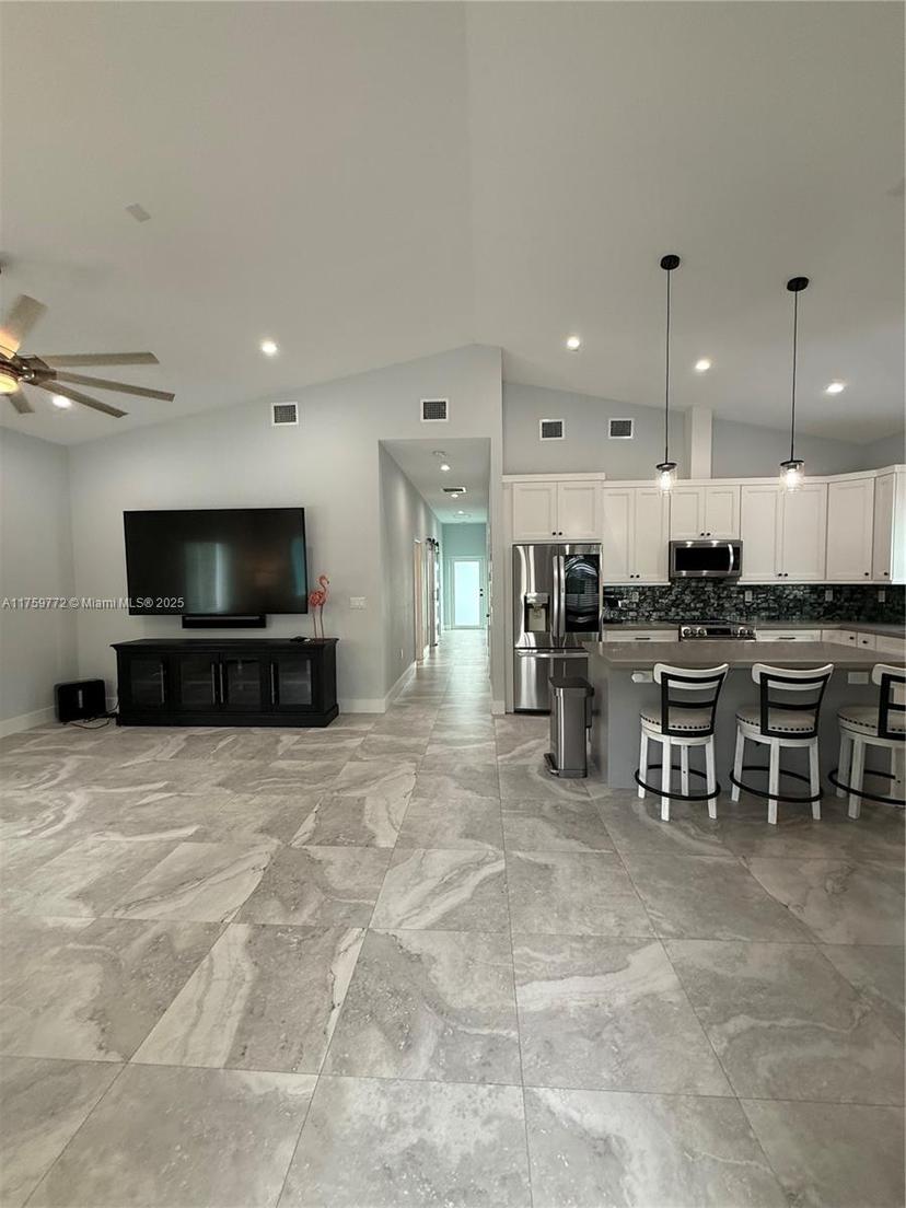Picture of 811 La Paloma Rd, Key Largo FL 33037