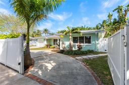 Picture of 1931 NE 52Nd Ct, Fort Lauderdale, FL 33308
