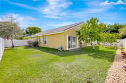 Picture of 1512 SW 193Rd Ave, Pembroke Pines, FL 33029