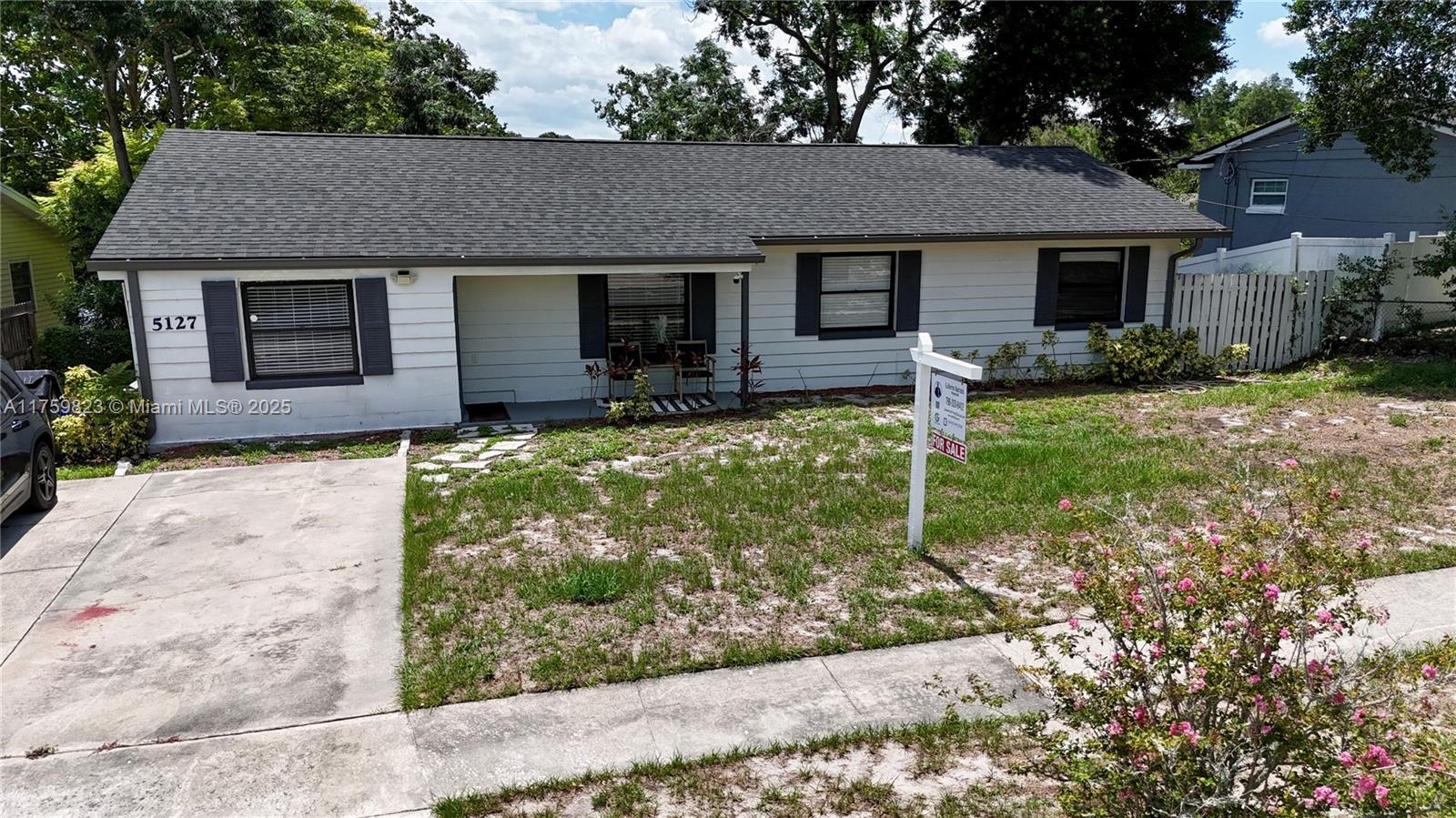Picture of 5127 Glasgow Ave, Orlando, FL 32819