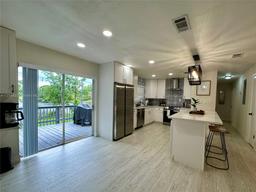 Picture of 5127 Glasgow Ave, Orlando, FL 32819