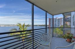 Picture of 1175 NE Miami Gardens Dr # 610, Miami, FL 33179