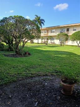 Picture of 2525 Hollywood Blvd # 115, Hollywood, FL 33020