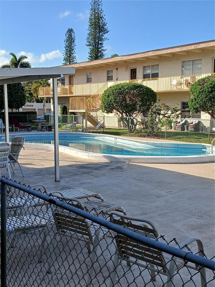 Picture of 2525 Hollywood Blvd # 115, Hollywood, FL 33020