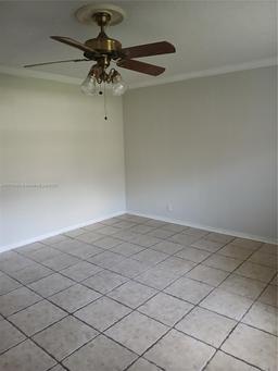 Picture of 2525 Hollywood Blvd # 115, Hollywood, FL 33020